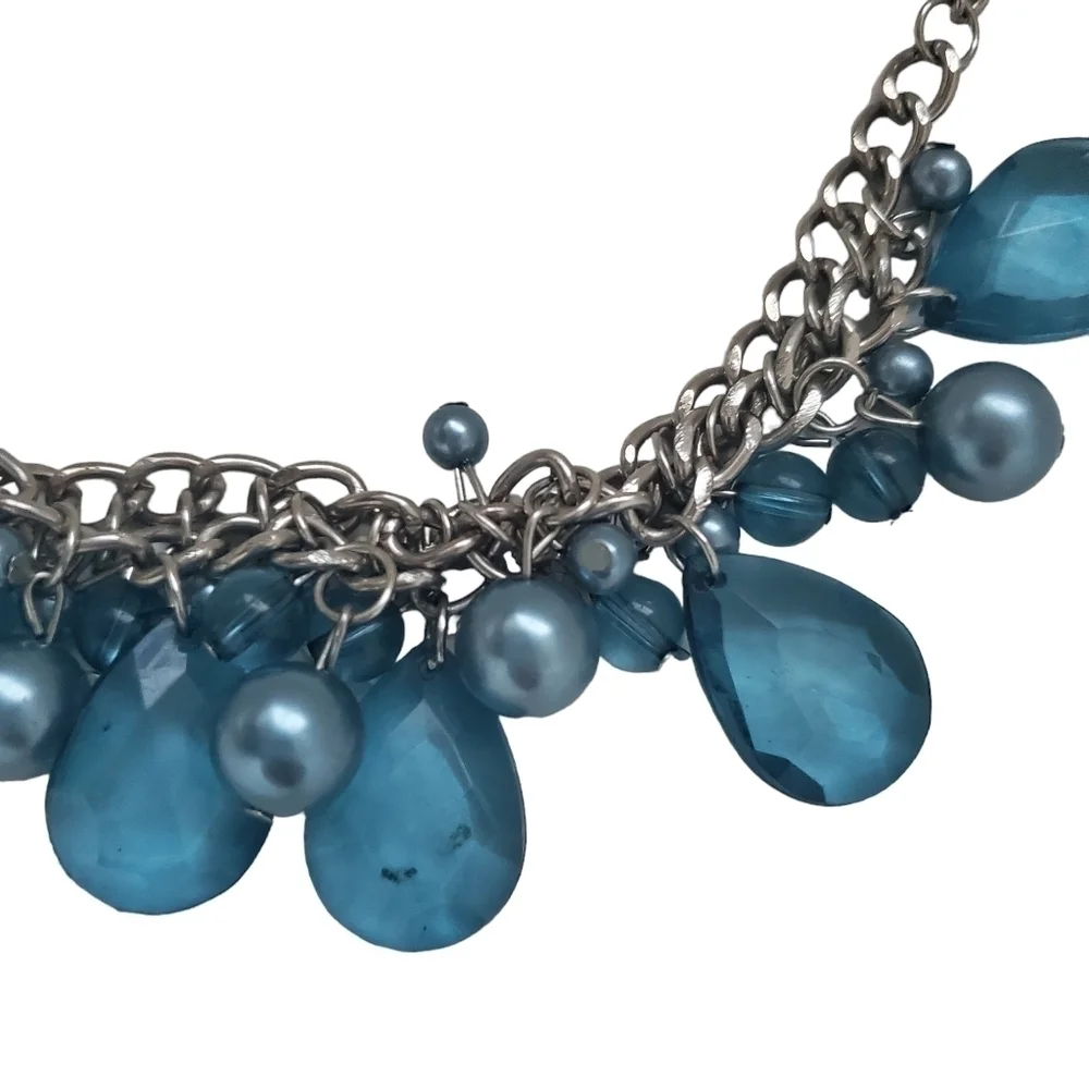Chandelier Necklace - Picture 5 of 8